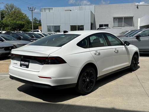 2025 Honda Accord Sport SE 1.5T