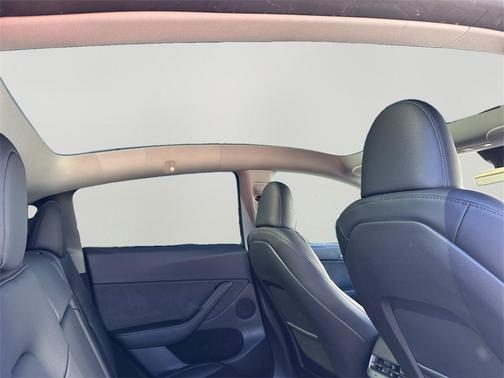 2024 Tesla Model Y Performance Dual Motor All-Wheel Drive