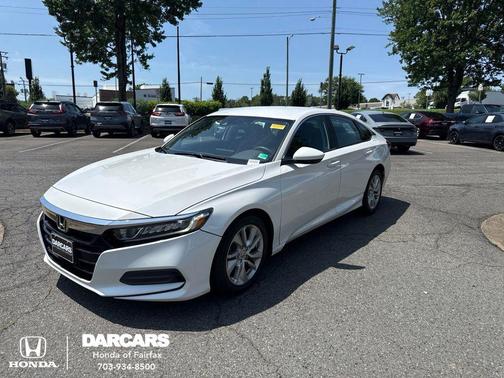 Platinum White Pearl 2018 Honda Accord LX
