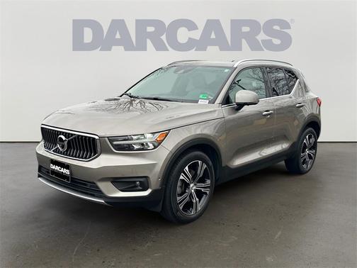 2022 Volvo XC40 T5 Inscription
