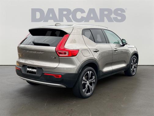 2022 Volvo XC40 T5 Inscription