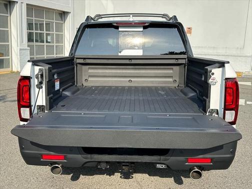 2025 Honda Ridgeline Black