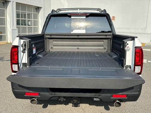 2025 Honda Ridgeline Black