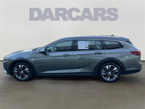 2018 Buick Regal TourX Essence
