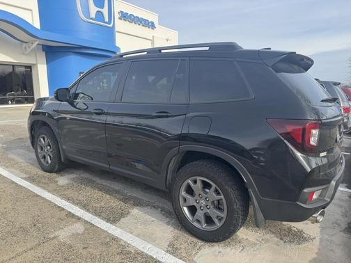 2025 Honda Passport AWD TrailSport