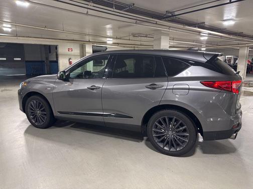 Liquid Carbon Metallic 2023 Acura RDX A-Spec Advance Package