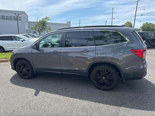 Modern Steel Metallic 2022 Honda Pilot 2WD Special Edition
