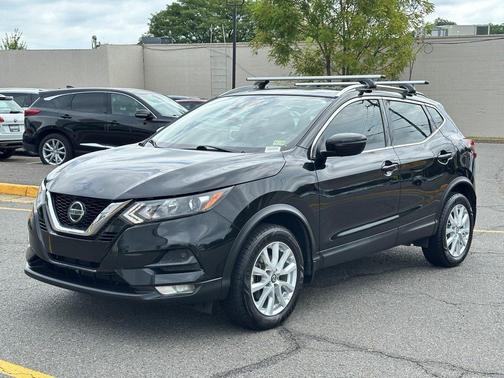 2020 Nissan Rogue Sport SV