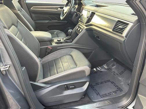 2020 Volkswagen Atlas Cross Sport 3.6L V6 SEL 4MOTION