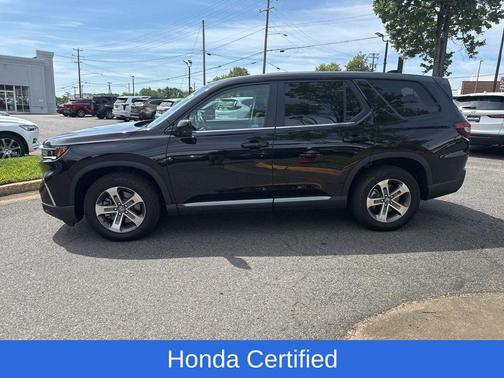 Crystal Black Pearl 2024 Honda Pilot EX-L