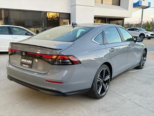 2025 Honda Accord Hybrid Base