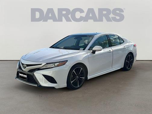 Pearl 2019 Toyota Camry XSE