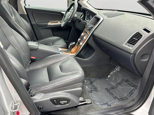 2017 Volvo XC60 T6 Inscription