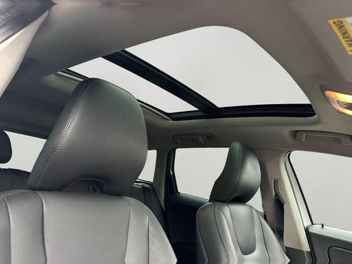 2017 Volvo XC60 T6 Inscription