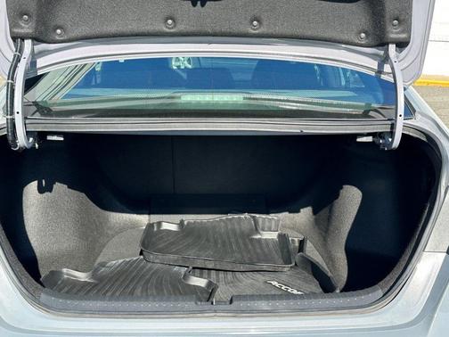 2023 Honda Accord Hybrid Base