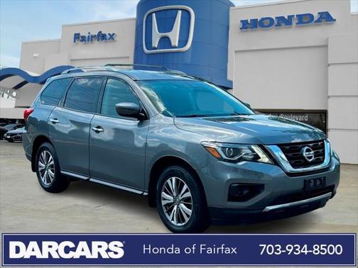 2018 Nissan Pathfinder S