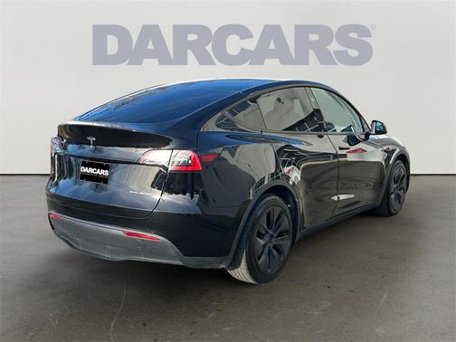 2024 Tesla Model Y Long Range Dual Motor All-Wheel Drive