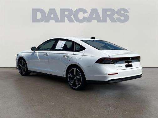 Platinum White 2026 Honda Accord SE