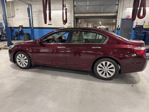 San Marino Red 2013 Honda Accord EX-L