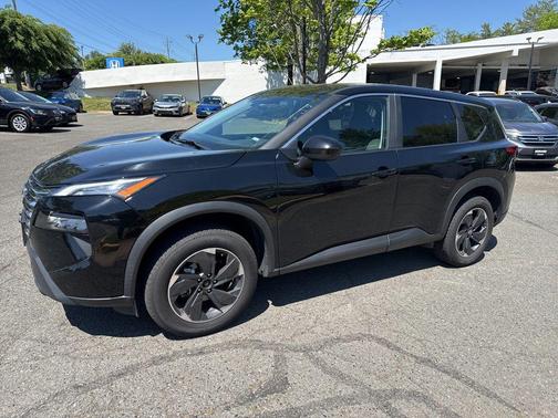 Super Black 2024 Nissan Rogue SV