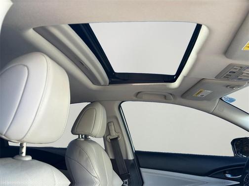 2020 Honda Insight Touring