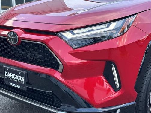 2025 Toyota RAV4 Hybrid SE