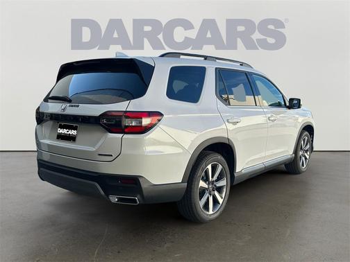 2025 Honda Pilot Touring 8-Passenger