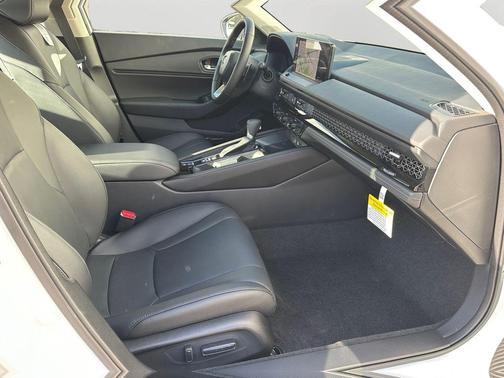 Platinum White Pearl 2026 Honda Accord Hybrid Touring