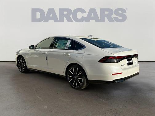 Platinum White Pearl 2026 Honda Accord Hybrid Touring