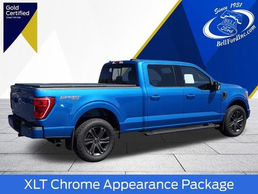 VELOCITY BLUE METALLIC 2021 Ford F-150 XLT