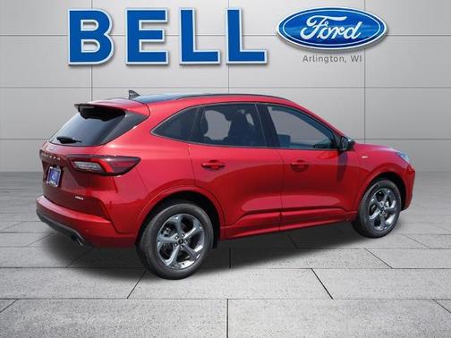 RAPID RED MET TINTED CC 2024 Ford Escape ST-LINE