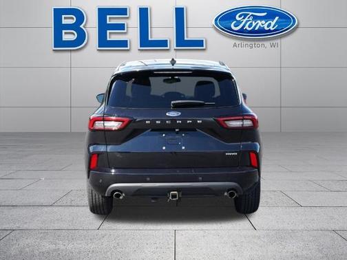 AGATE BLACK METALLIC 2023 Ford Escape ST-LINE SELECT