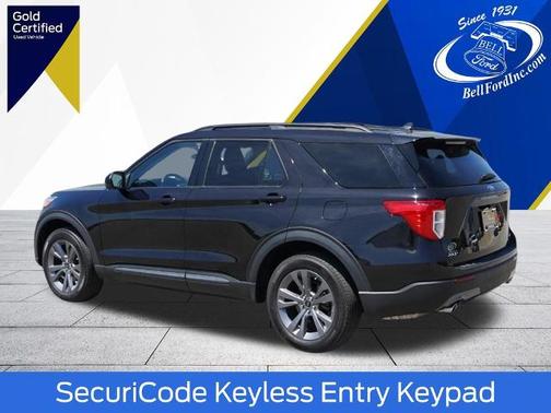 AGATE BLACK METALLIC 2023 Ford Explorer XLT