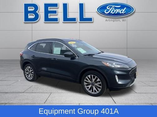 2022 Ford Escape TITANIUM