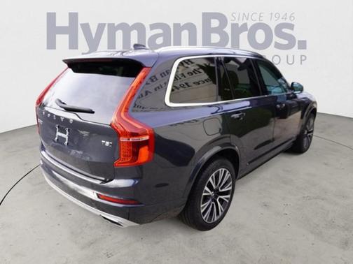 2021 Volvo XC90 T5 Momentum