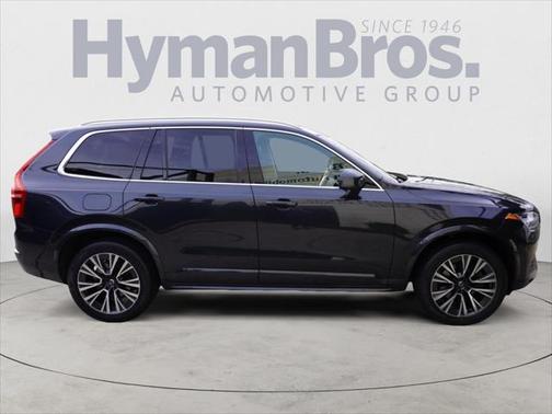 2021 Volvo XC90 T5 Momentum