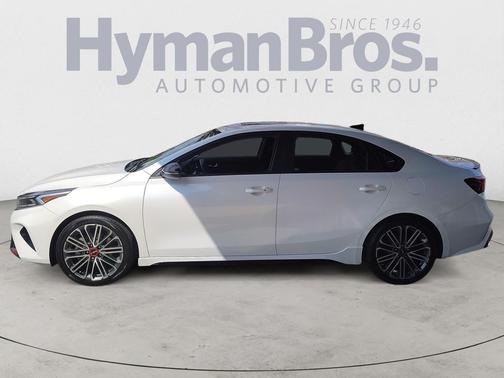 Snow White Pearl 2023 Kia Forte GT