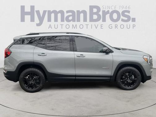 2023 GMC Terrain AWD AT4