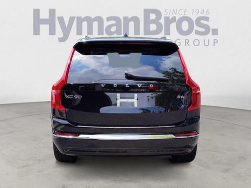 2024 Volvo XC90 B6 Plus Bright Theme 7-Seater