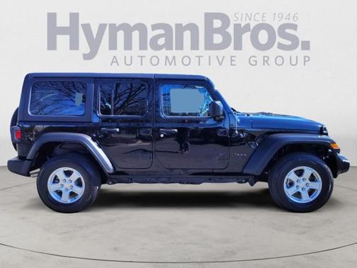 Black Clearcoat 2022 Jeep Wrangler Unlimited Sport