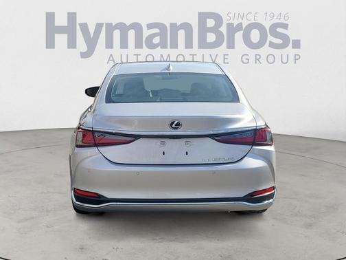 2021 Lexus ES 250 Base