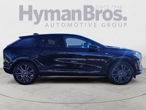 2025 Cadillac OPTIQ Sport 2 AWD