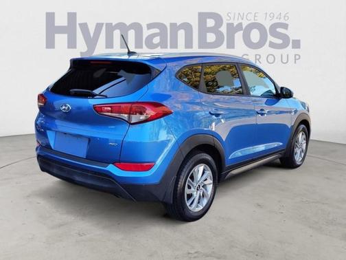 2016 Hyundai TUCSON SE