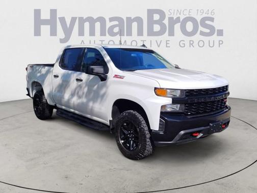 Summit White 2019 Chevrolet Silverado 1500 Custom Trail Boss