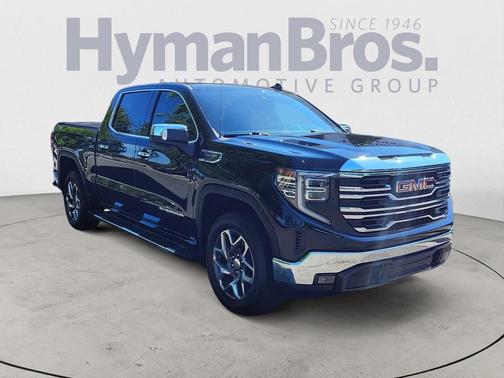 Onyx Black 2023 GMC Sierra 1500 SLT