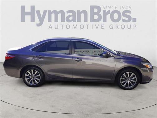 2016 Toyota Camry XLE