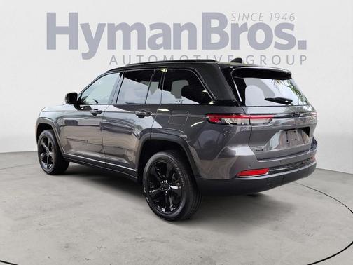 2023 Jeep Grand Cherokee Altitude
