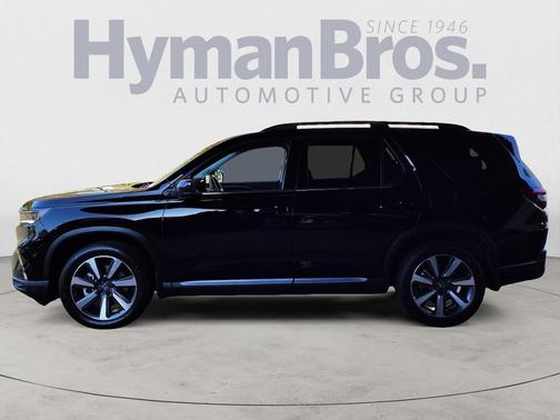 2023 Honda Pilot Touring 8-Passenger