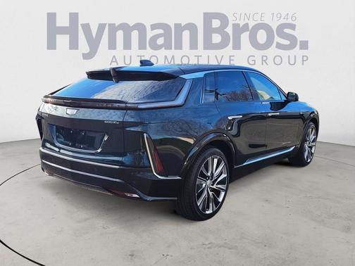 2024 Cadillac LYRIQ V