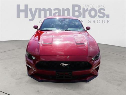 2022 Ford Mustang EcoBoost